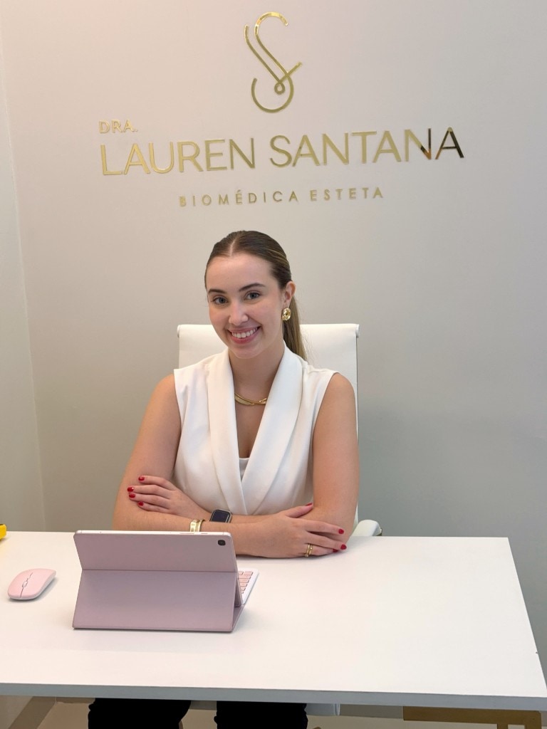 Dra. Lauren Santana em atendimento